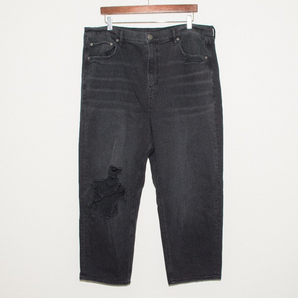 American Eagle Black Highest Rise 90s Boyfriend Jeans -SHORT
